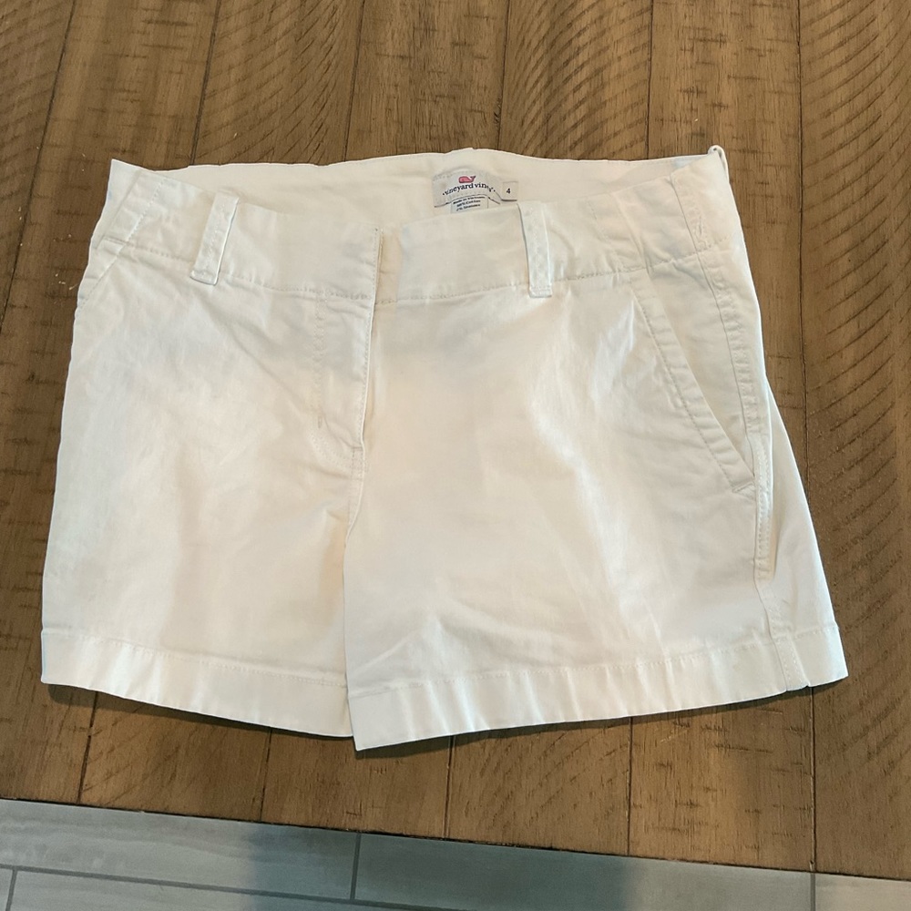 Vineyard Vines Women’s Shorts Size 4 (Every Day Shorts)